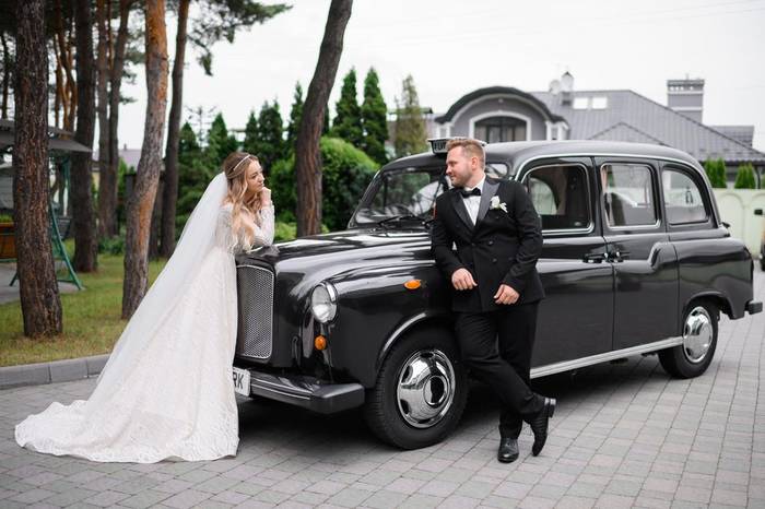 A wedding car provided by DG Cars